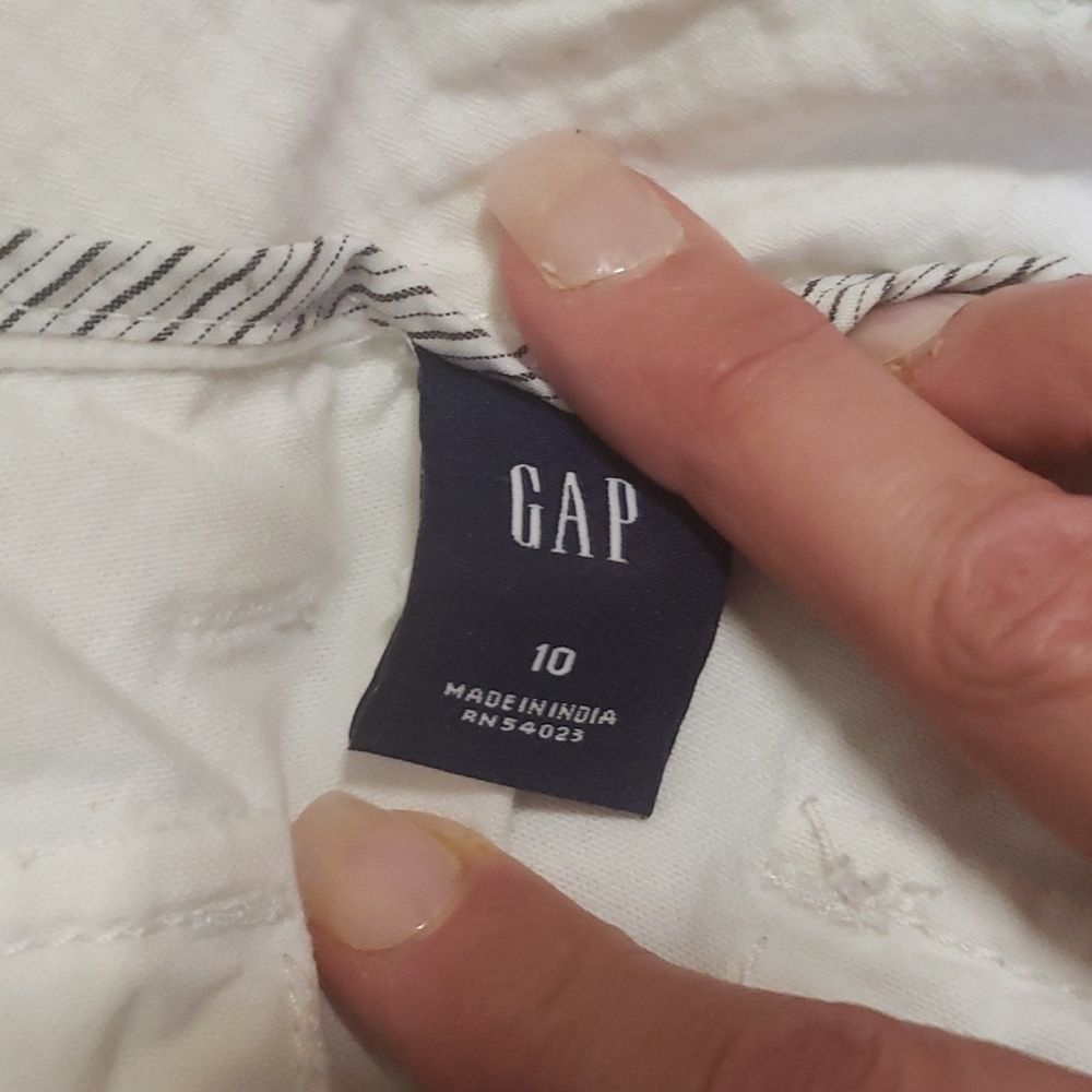 GAP brand mini skirt - Picture 10 of 10